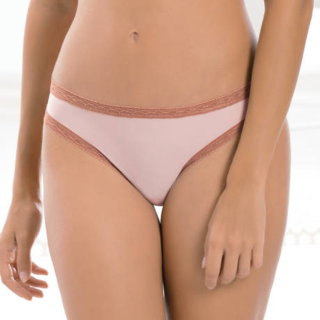slip en satin pour femme